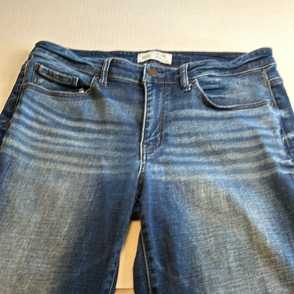 3/$25 BKE Payton Universal Fit Mid Rise Tailored Bootcut Jean. Size 31x331/2 - Picture 4 of 14